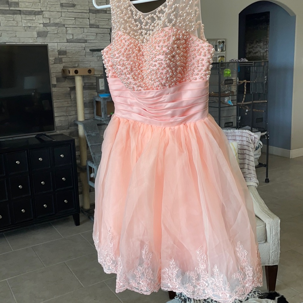 Girls prom dress